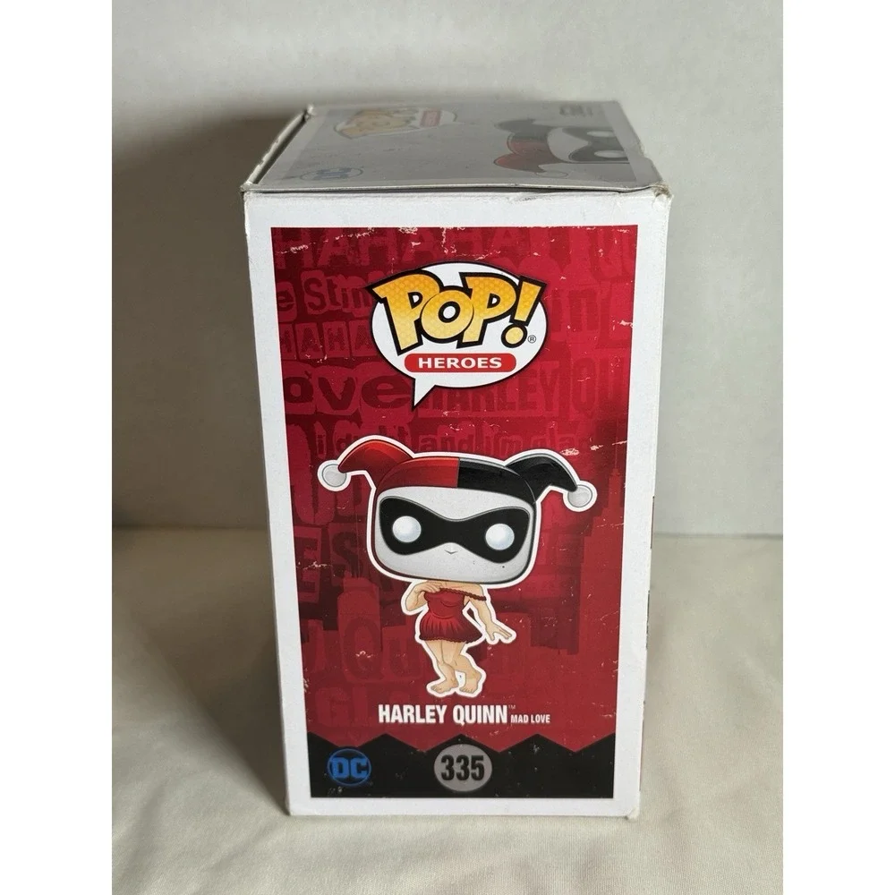 FUNKO POP! DC SUPER HEROES SERIES HARLEY QUINN (MAD LOVE) #335 HOT TOPIC